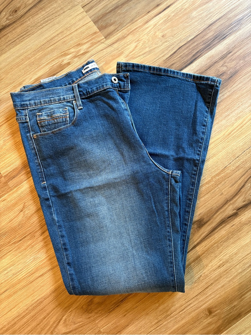 Women’s Blue Denim Jeans